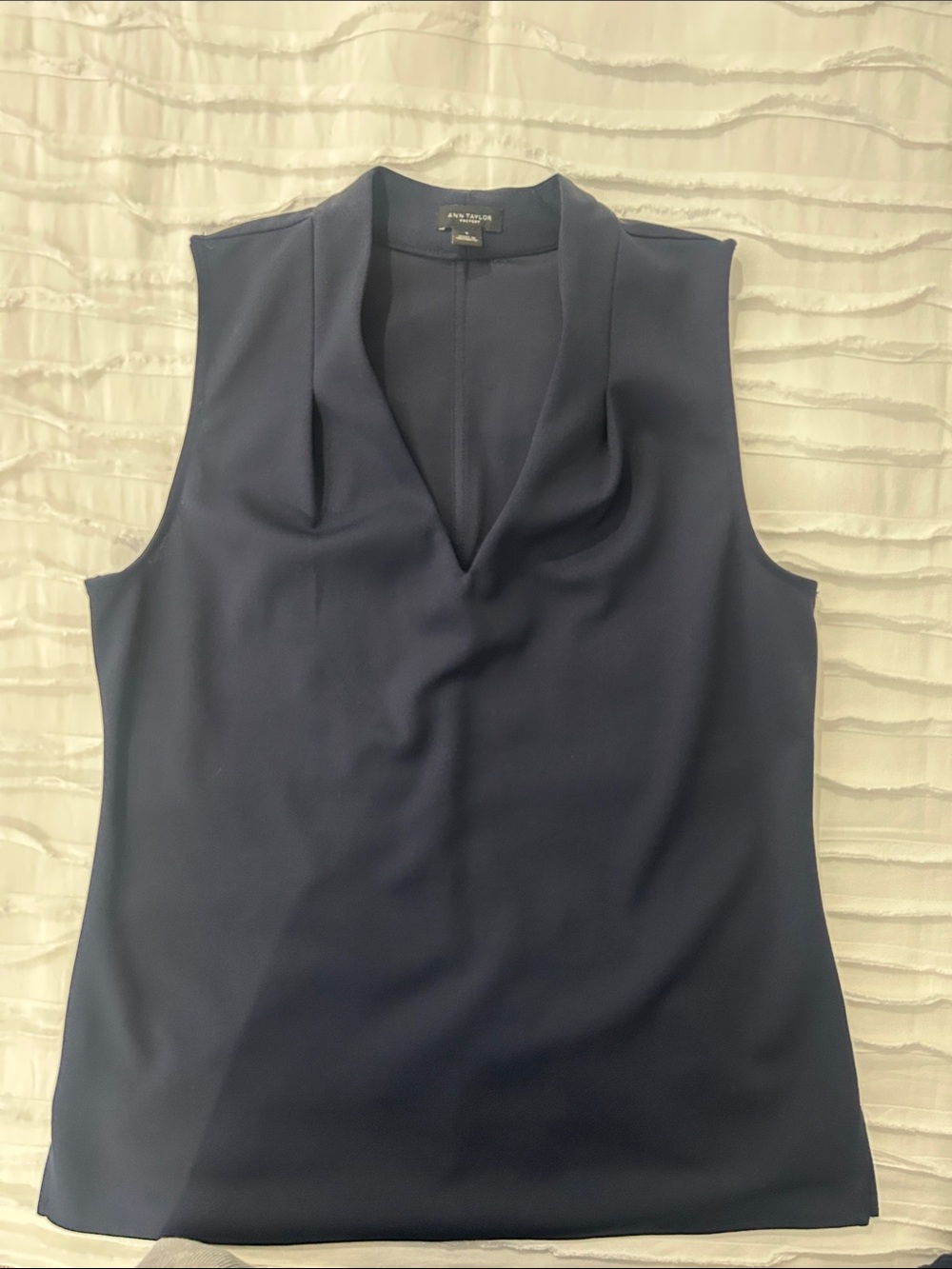 Ann Taylor Navy Sleeveless V-Neck Shell